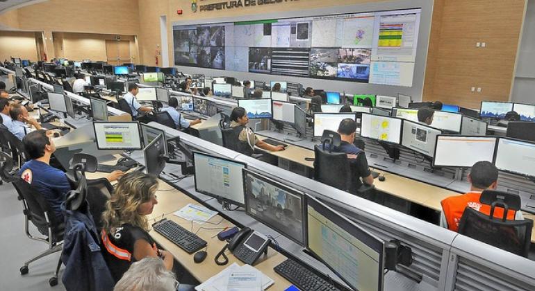 BH tem protocolo de ações conjuntas para enfrentar período chuvoso Imagem do Centro Integrado de Operações de BH