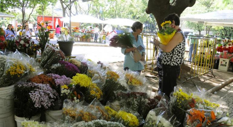 PBH publica edital para feira de alimentação, plantas e artesanato no Barreiro