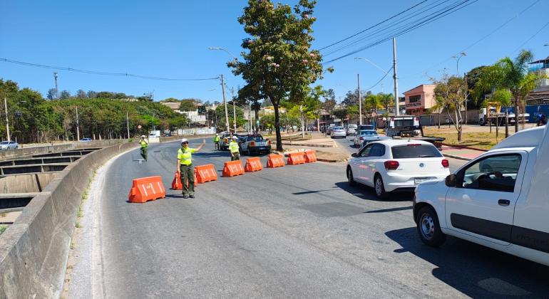 Operação de trânsito para o Encontro de Fusca neste domingo (24), no Dom Cabral