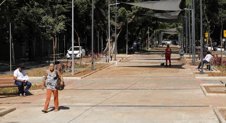 Revitalização completa da Avenida Bernardo Monteiro é concluída pela Prefeitura