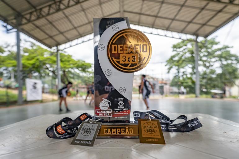 Desafio 3x3 de basquete e Rua em Rede movimentam praças de BH