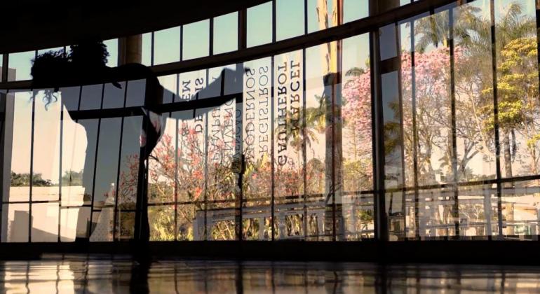  Camaleão Grupo de Dança integra programação do Pampulha Território Museus na Casa do Baile