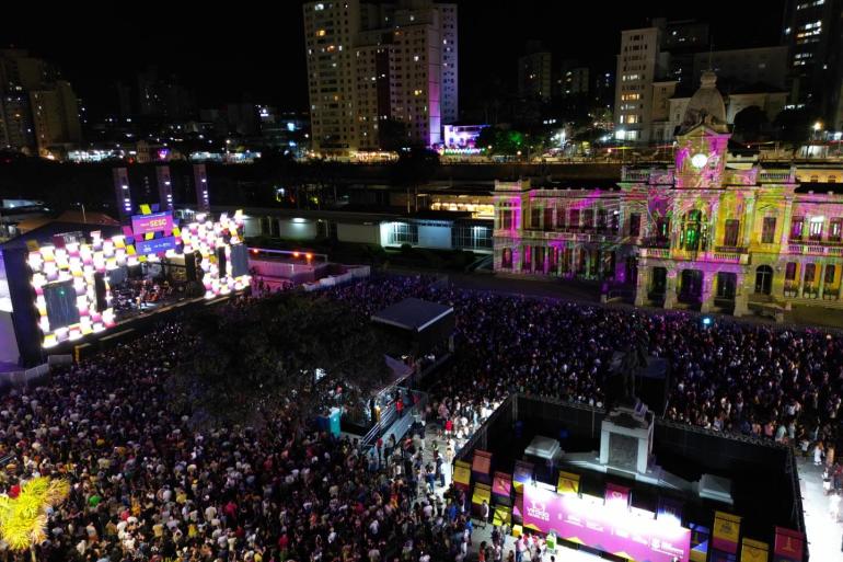 Virada Cultural de BH celebra 10 anos com público histórico e vibrante