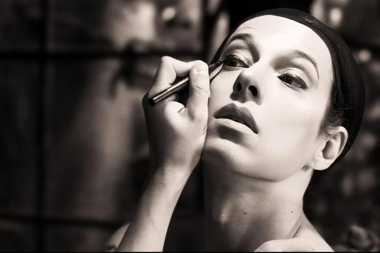  Peça “O que terá acontecido a Dolly Piercing?” retorna ao Teatro Marília