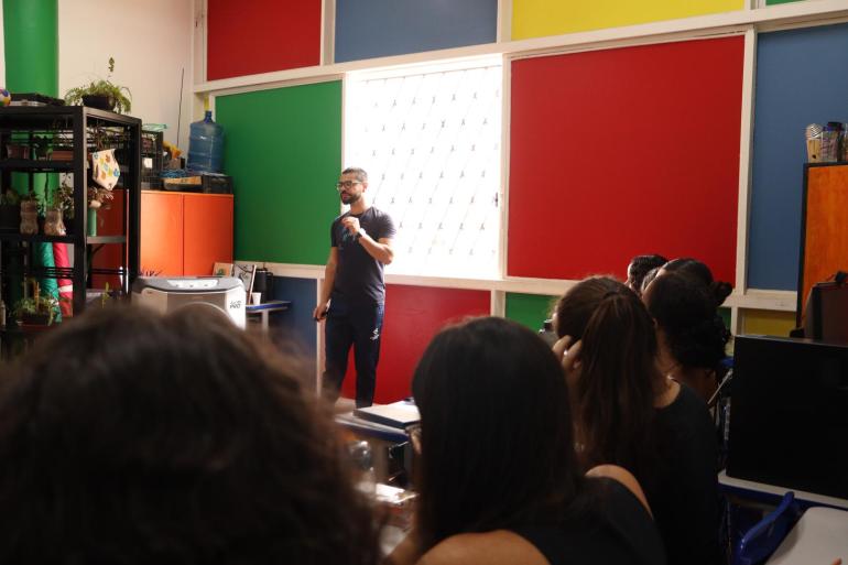 Smed promove curso de gestão de crises inédito para profissionais da Rede
