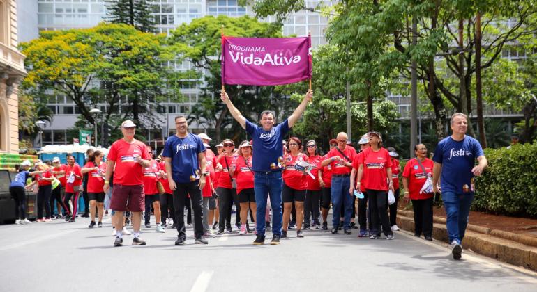 Festival para Pessoa Idosa reúne mais de 1,5 mil participantes em clima de festa