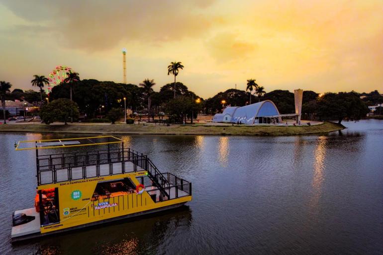 Capivarã tem novo horário para contemplação do pôr do sol na Lagoa da Pampulha