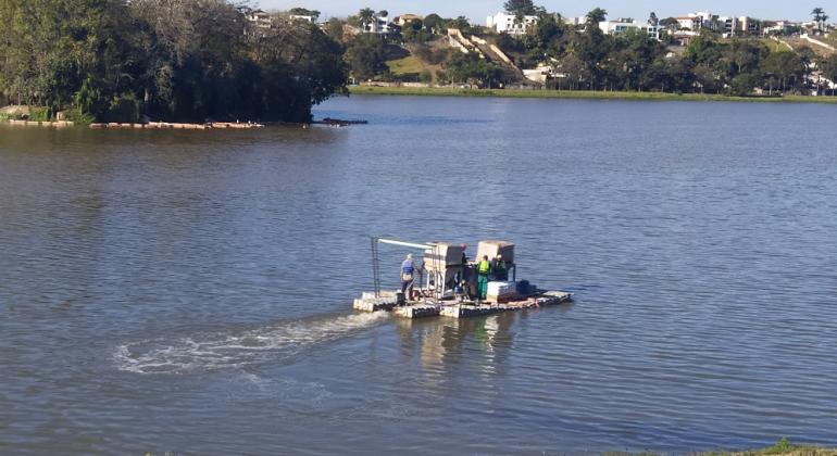 Prefeitura de BH recolhe 841 toneladas de resíduos da Lagoa da Pampulha no primeiro semestre