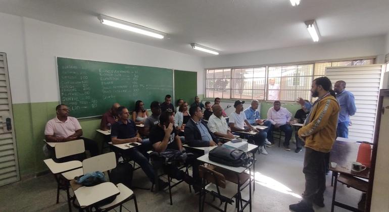 PBH forma nova turma em curso de instalação de placas de energia fotovoltaica