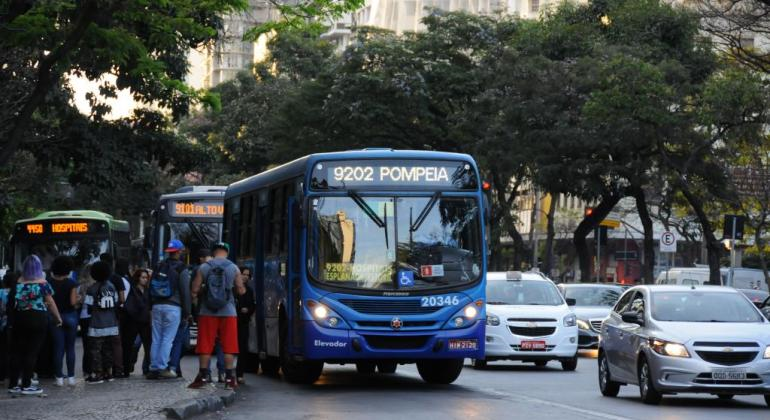 Linhas de oito pontos de ônibus da Área Central serão alteradas nesta quinta 