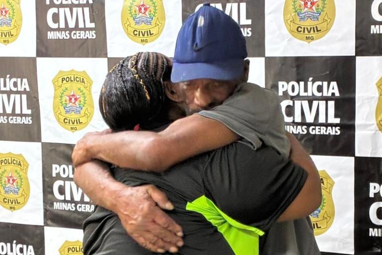 Guarda Municipal de BH promove reencontro entre pai e filha ap?s 27 anos