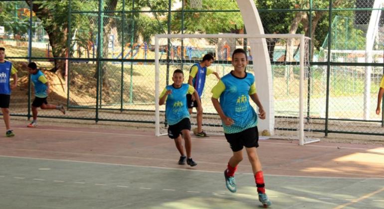  Publicado edital de projeto esportivo com aulas para 560 alunos na Praça da Saudade