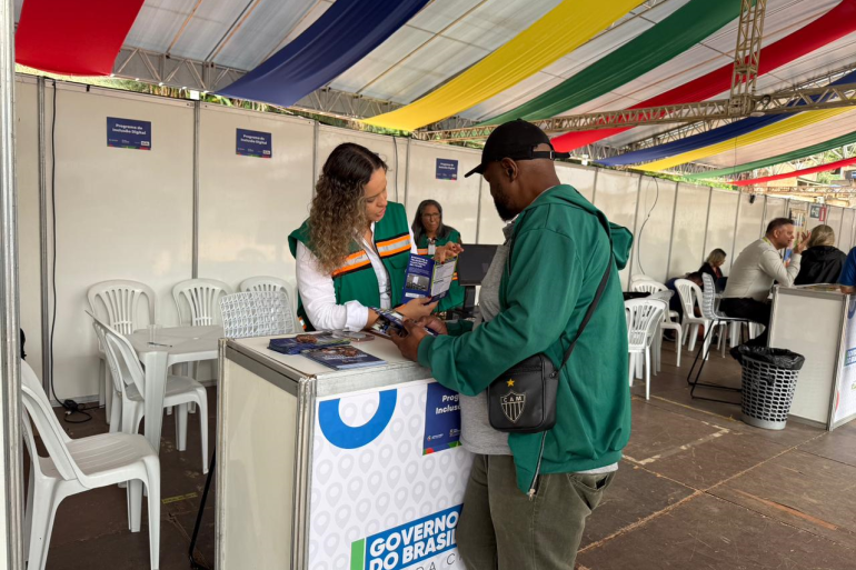 Ações de inclusão digital e sustentabilidade da PBH são destaque no evento “Gov. na Rua” Ações de inclusão digital e sustentabilidade da PBH são destaque no evento “Gov. na Rua”