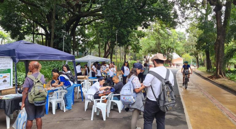Projeto Rondon aborda abandono de animais e prevenção de incêndio em dois parques