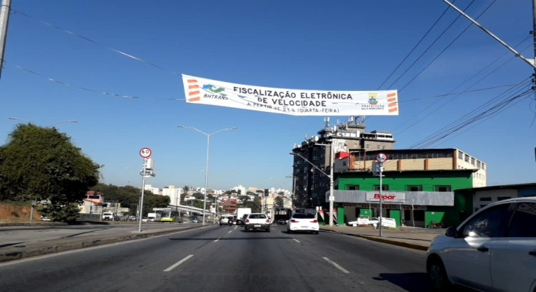 Depois da verificação de radares, BHTrans suspende 11 equipamentos. Nenhuma multa será aplicada Depois da verificação de radares, BHTrans suspende 11 equipamentos