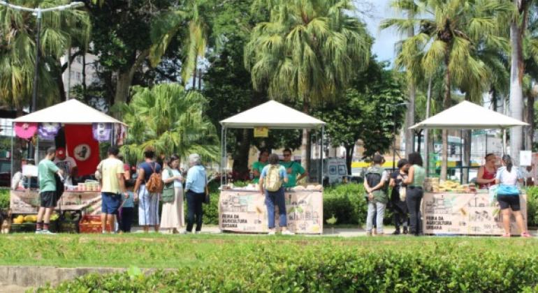 Prefeitura leva ações de segurança alimentar ao Parque Roberto Burle Marx