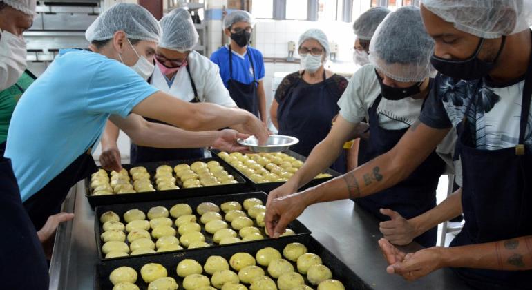 Prefeitura de BH promove Oficina de Emprego para vagas no setor da gastronomia