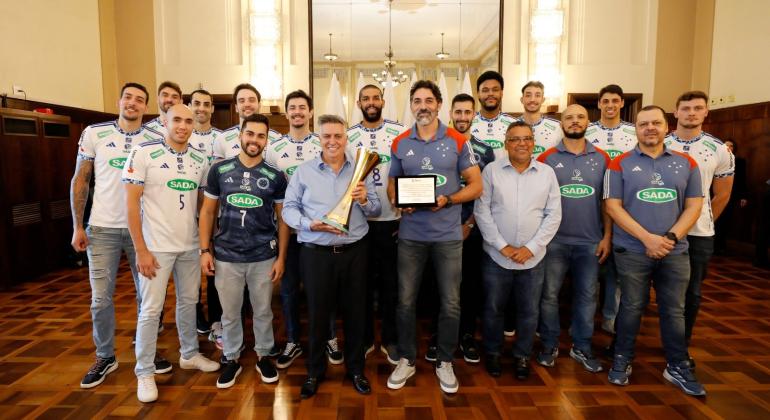 Prefeitura homenageia Sada Cruzeiro pelo nono título da Superliga Masculina de Vôlei