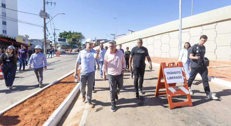 PBH libera segunda alça de viaduto na interseção das avenidas Waldomiro Lobo e Cristiano Machado