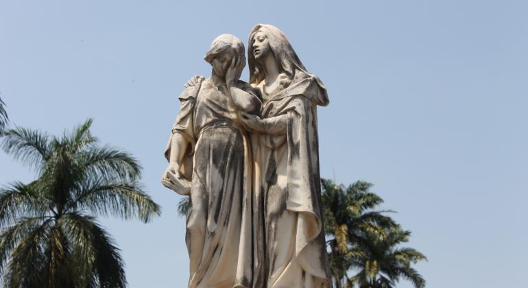 Confira o funcionamento da Prefeitura no feriado do Dia de Finados (2) Confira o funcionamento da Prefeitura no feriado do Dia de Finados (2)