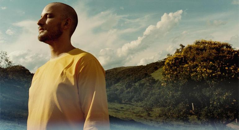 Davi Fonseca convida Rafael Martini e Juliana Perdigão no Música de Domingo