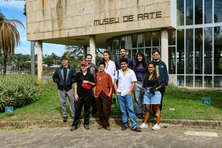 PBH e Viaduto das Artes lançam 10ª edição do Bolsa Pampulha com anúncio de dez artistas PBH e Viaduto das Artes lançam 10ª edição do Bolsa Pampulha com anúncio de dez artistas