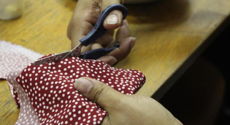 Mulheres atendidas pelo Benvinda poderão acessar Programa Habitacional Mulher participa de oficinal do programa benvinda