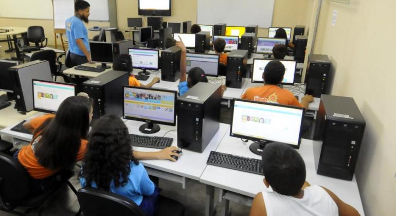 Alunos em sala de aula