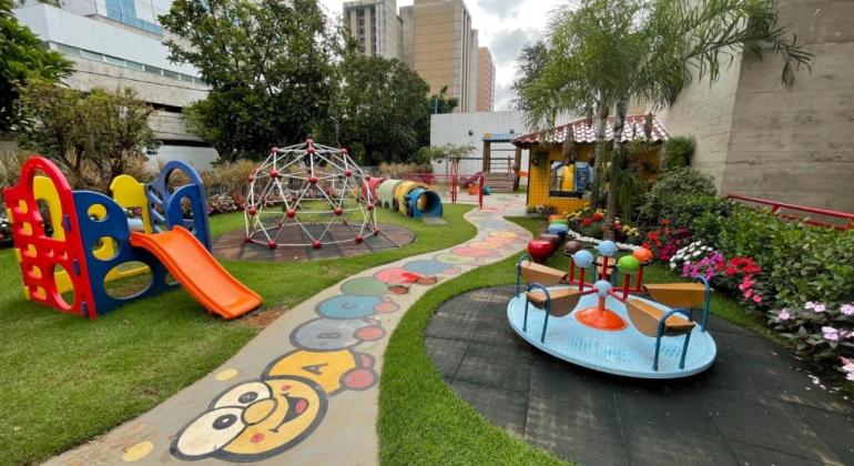 Prefeitura contrata engenheiros para acompanhar obras em escolas municipais Prefeitura contrata engenheiros para acompanhar obras em escolas municipais