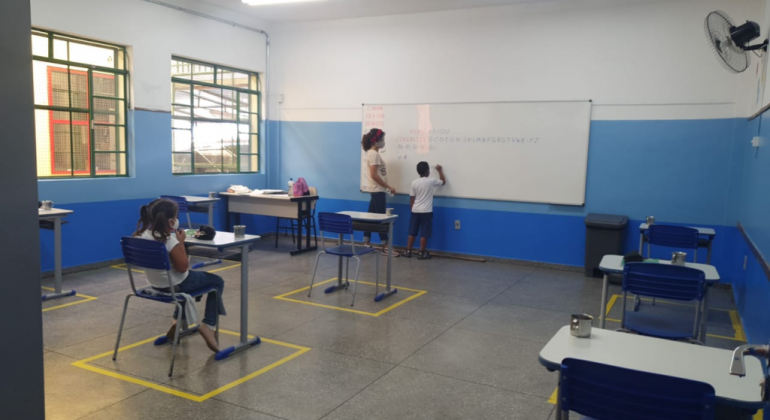 CPF dos estudantes será informação obrigatória para o cadastro escolar municipal Imagem de sala de aula
