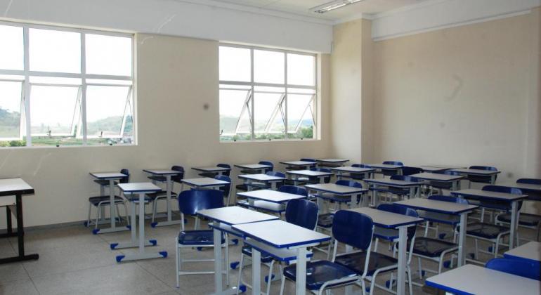 Prefeitura prorroga prazo para matrícula virtual na rede municipal de ensino Imagem de sala de aula