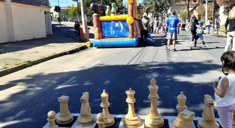 Prefeitura oferece esporte e diversão em espaços públicos da cidade