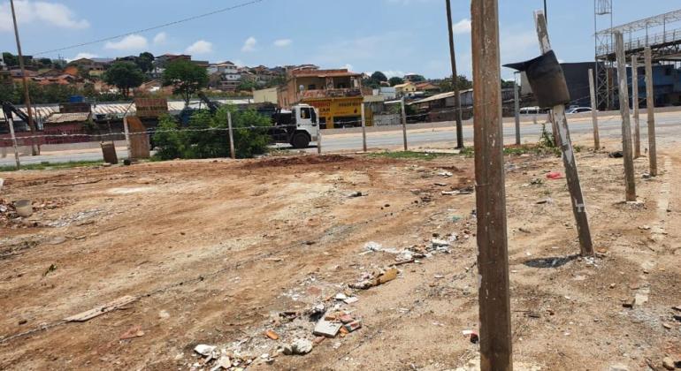 Operação especial da PBH reduz em 32% a quantidade de grandes bota-fora Operação especial da PBH reduz em 32% a quantidade de grandes bota-fora