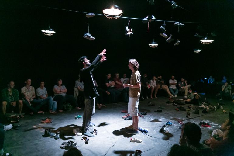 Espetáculo “Fauna”, do Quatroloscinco, celebra 10 anos no Teatro MaríliaEspetáculo “Fauna”, do Quatroloscinco, celebra 10 anos no Teatro Marília