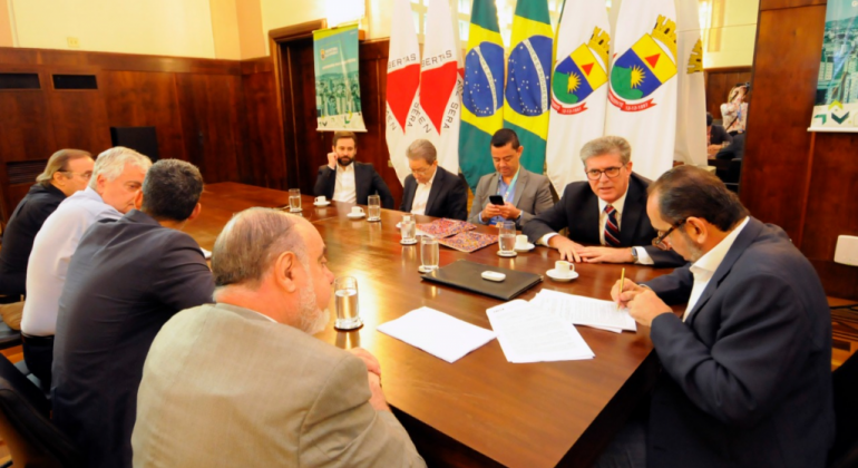 PBH e Caixa assinam contrato de mais de R$ 29 milhões para saneamento de BH PBH e Caixa assinam contrato de mais de R$ 29 milhões para saneamento de BH