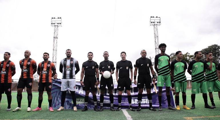 Final do Módulo B e semifinais do Módulo A agitam a Copa Centenário neste domingo (9)