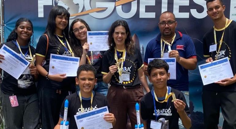 Escola da Rede Municipal de BH conquista medalha nacional em Olimpíada de Foguetes 