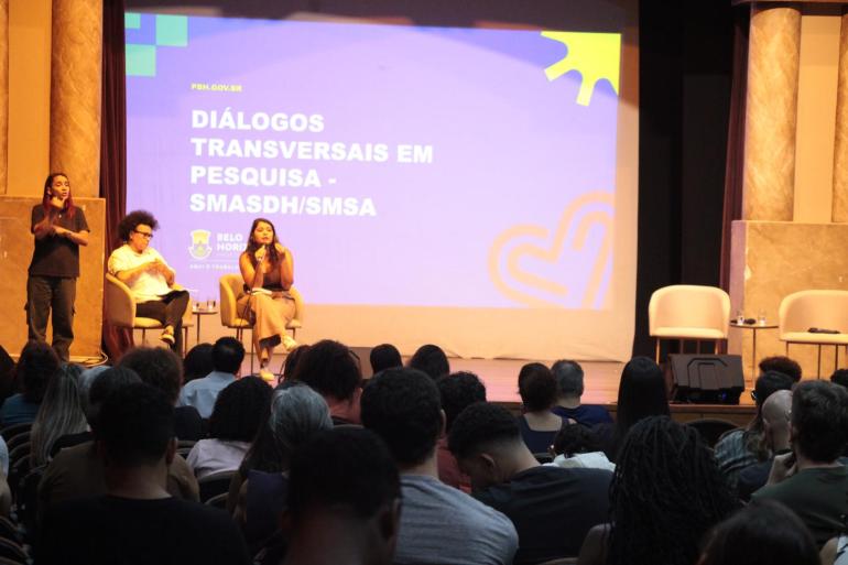 Evento intersetorial aborda pesquisas sobre população em situação de rua