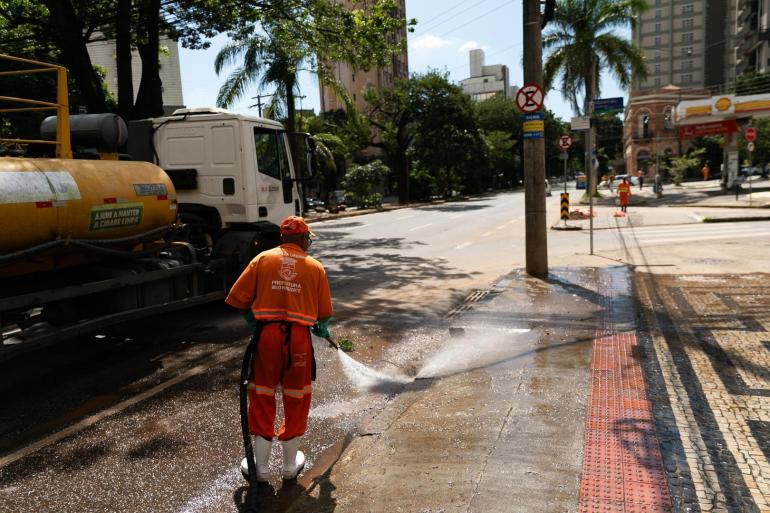 Após temporal na região Centro-Sul, equipes da PBH trabalham para minimizar impactos