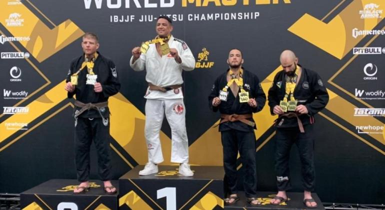 Agente da guarda municipal conquista torneio mundial de jiu-jitsu