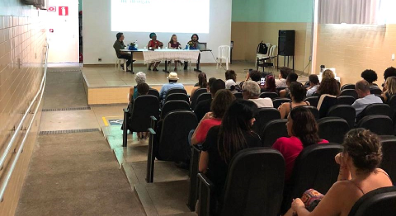 Seminário discute como combate ao trabalho infantil atua na prevenção ao crime Seminário discute como combate ao trabalho infantil atua na prevenção ao crime