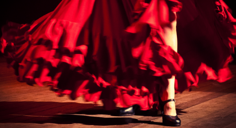 Imagem dos pés de uma dança flamenca