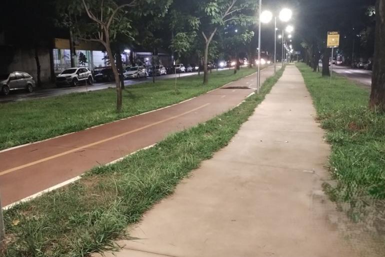 Pista de caminhada da Avenida Vilarinho recebe nova iluminação e reforça segurança em Venda Nova Pista de caminhada da Avenida Vilarinho recebe nova iluminação e reforça segurança em Venda Nova
