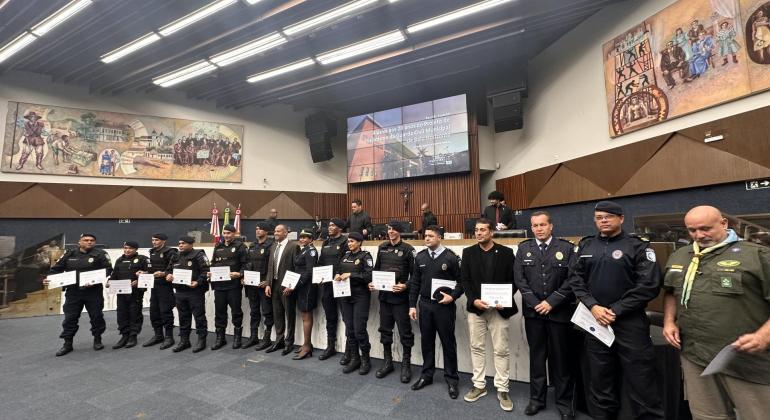 Projeto de escotismo da Guarda Municipal é homenageado na Câmara Municipal