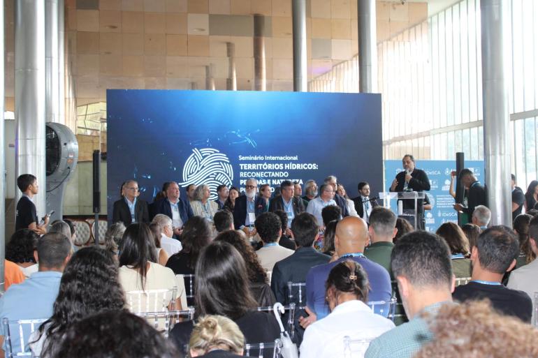 Seminário internacional celebra dia mundial da água e reforça compromisso de cooperação 