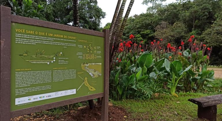 Inauguração do jardim de chuva do Parque Lagoa do Nado