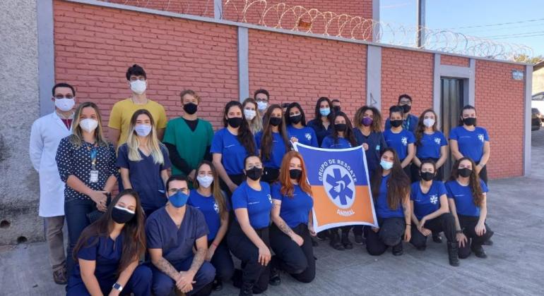 Hospital Público Veterinário de BH terá nova estrutura e atendimento ampliado Equipe da Clinovepa-MG