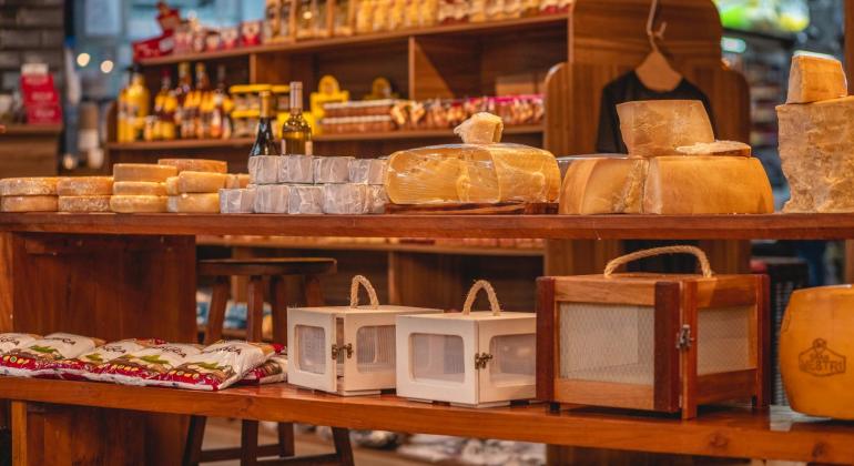 Passeio turístico especial destaca sabores da Bienal da Gastronomia