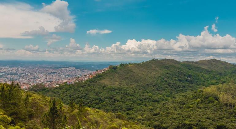 Belotur publica edital do Programa 4 Estações para eventos durante o verão Vista do Mirante do Mangabeiras