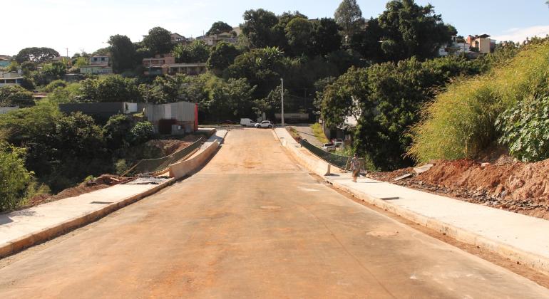 Obra de ponte na região do Vale do Jatobá entra em fase final